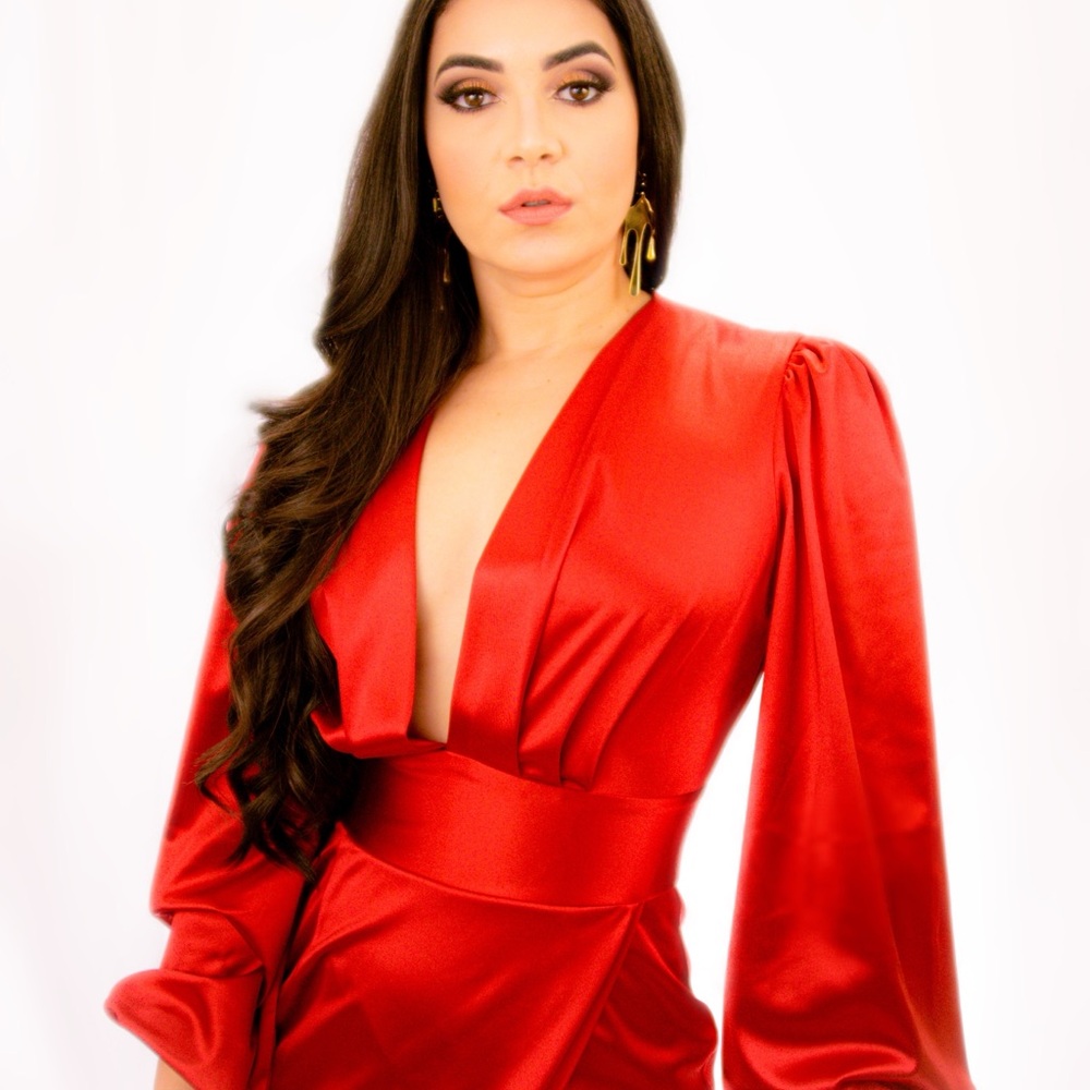 Elegant Red Long Sleeve Dress